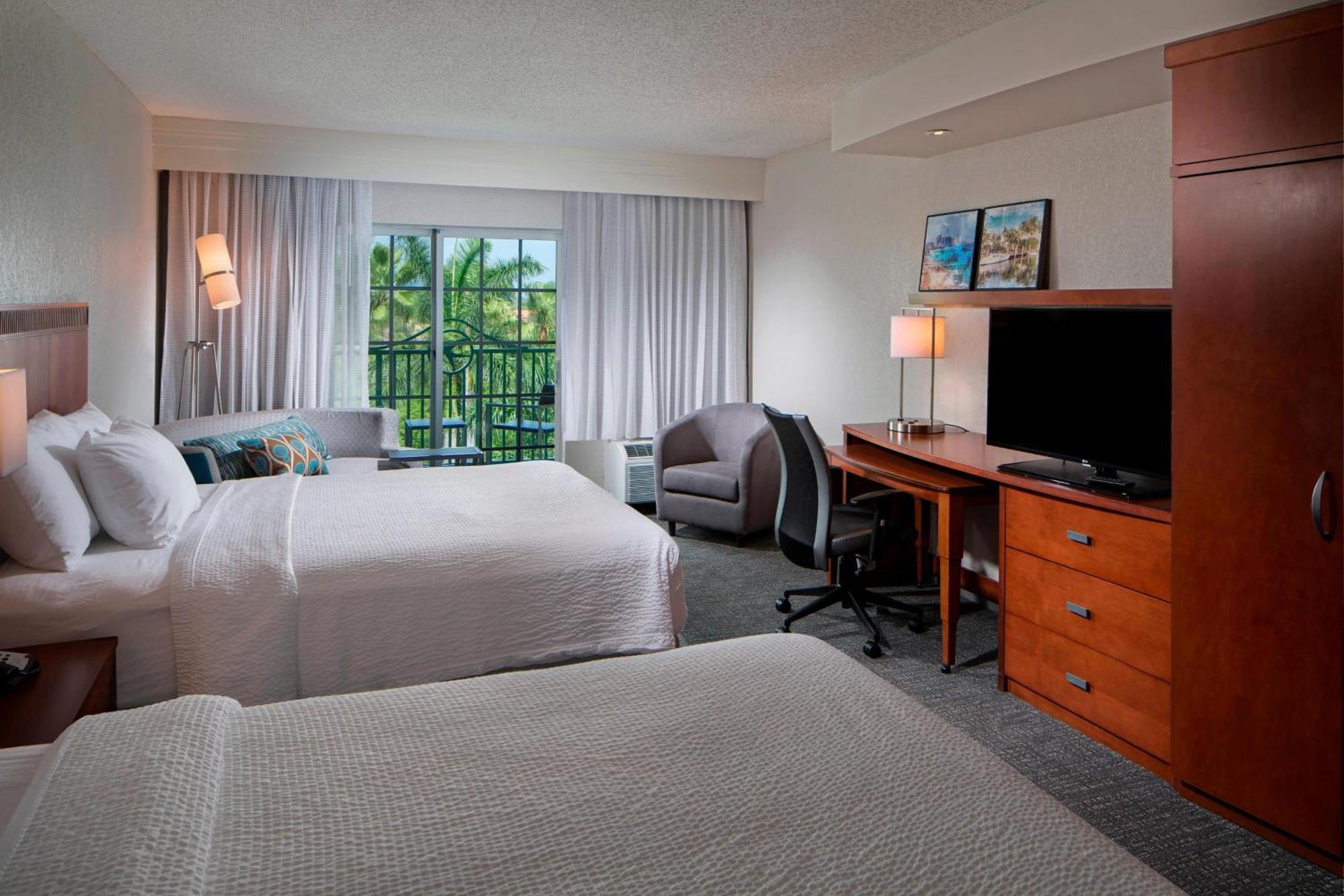 Courtyard By Marriott Fort Lauderdale Airport & Cruise Port Dania Beach Zewnętrze zdjęcie