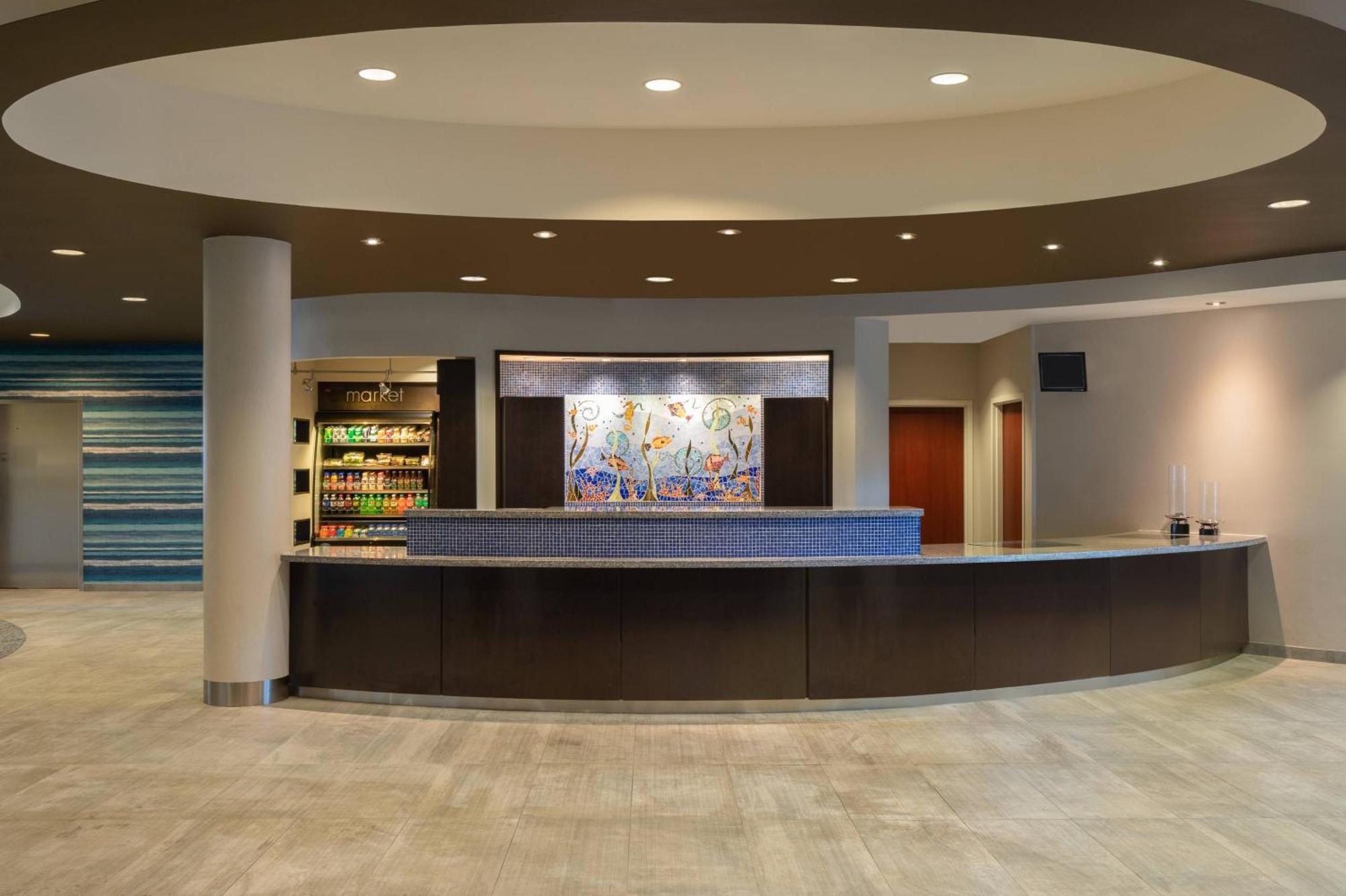 Courtyard By Marriott Fort Lauderdale Airport & Cruise Port Dania Beach Zewnętrze zdjęcie